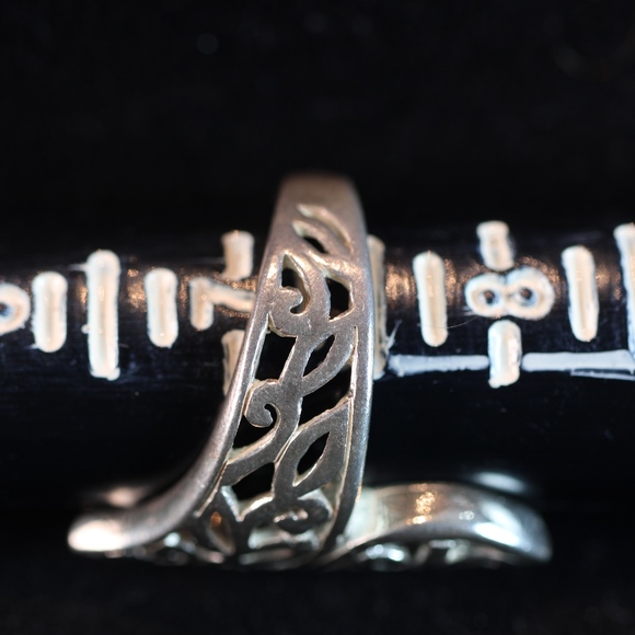 Sterling Silver 925 Filigree Design Ring - Picture 7 of 7
